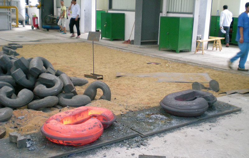 anchor forgings on forging hammer